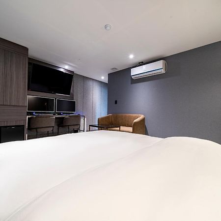 Urban Brown Hotel Chungju City Hall エクステリア 写真