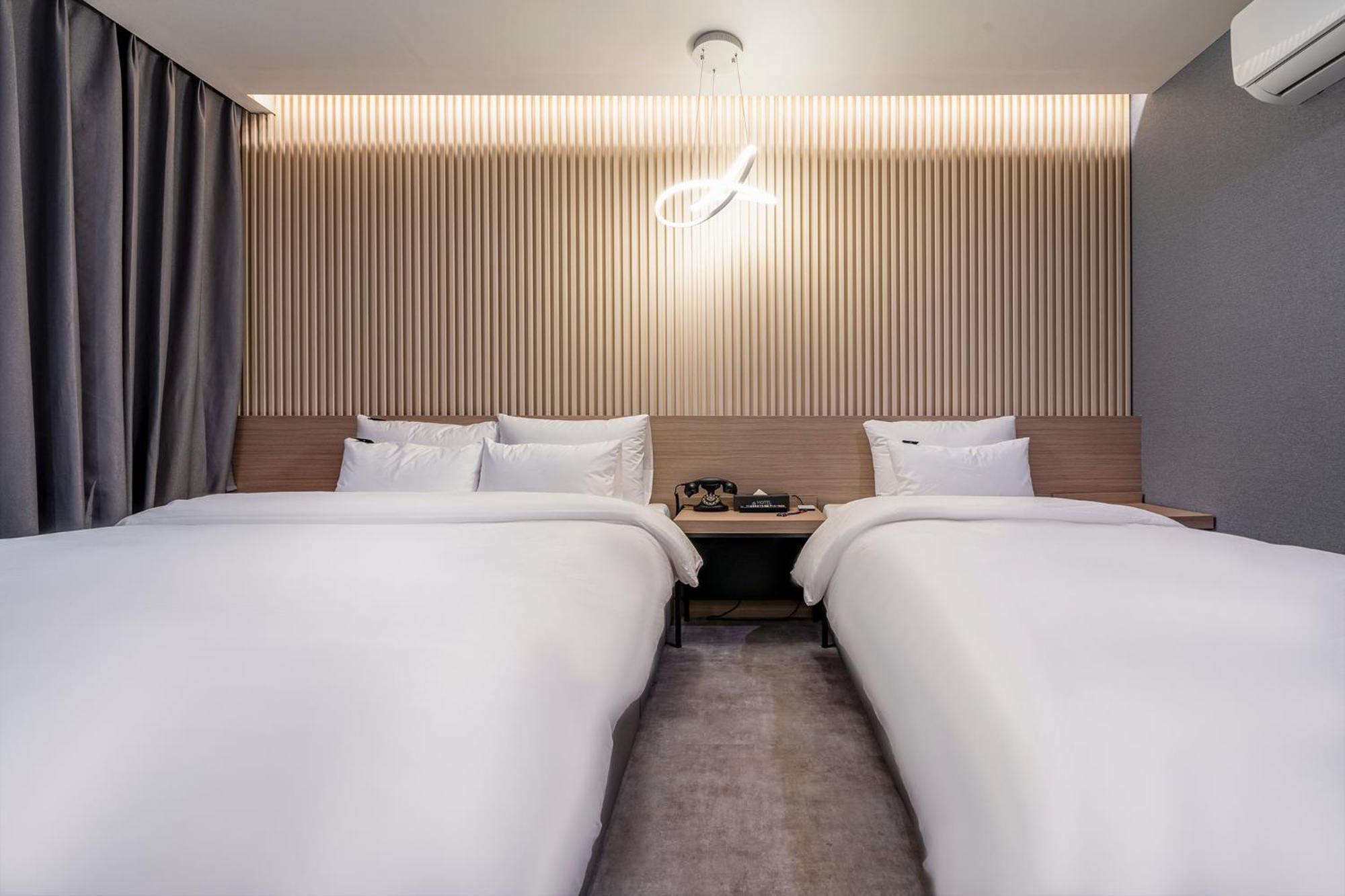 Urban Brown Hotel Chungju City Hall エクステリア 写真