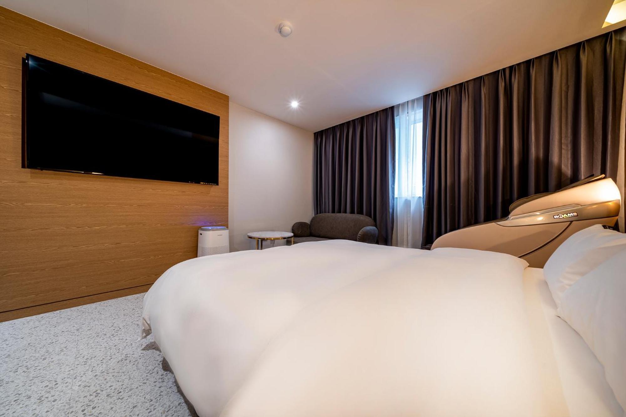 Urban Brown Hotel Chungju City Hall エクステリア 写真