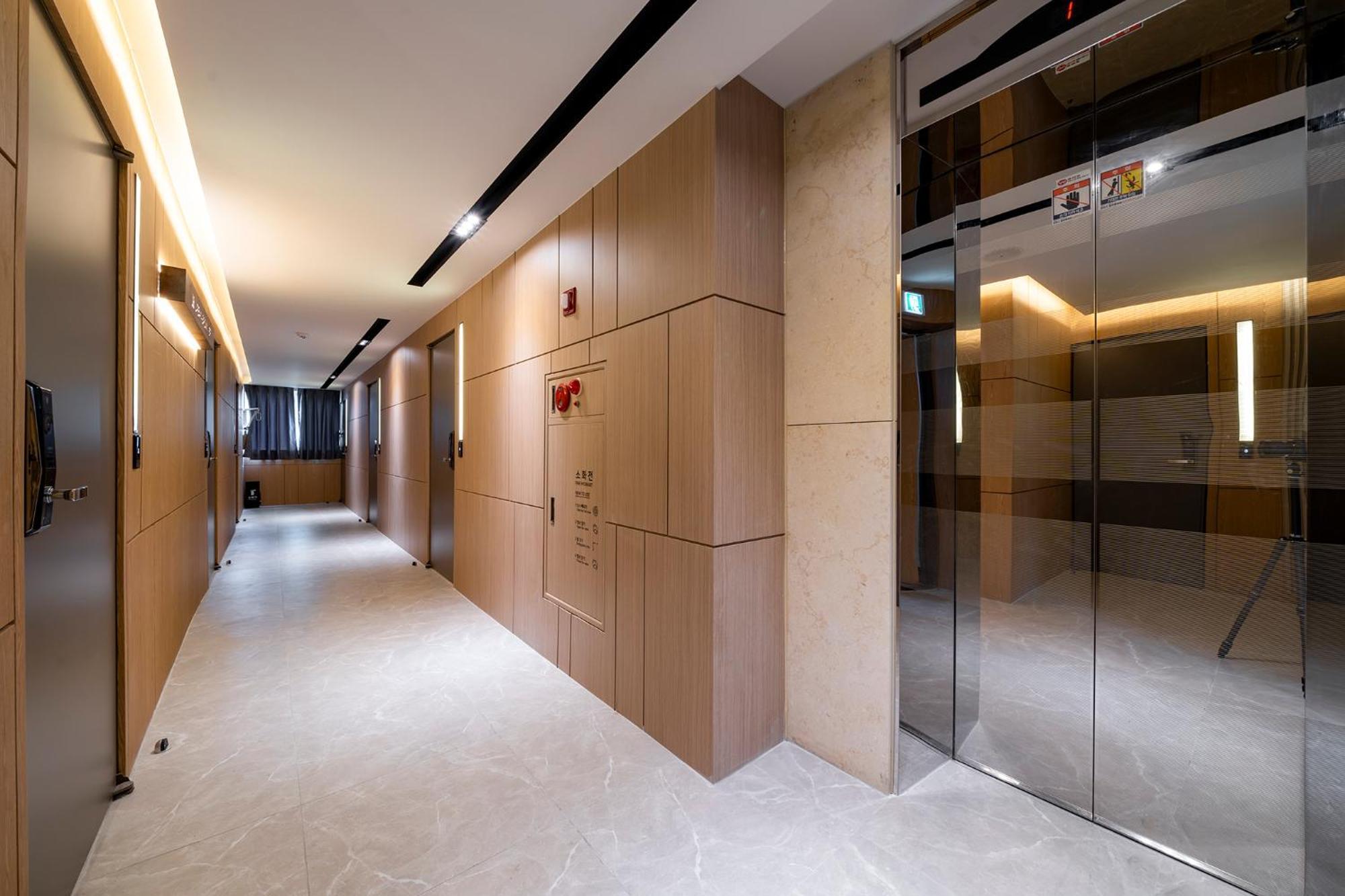 Urban Brown Hotel Chungju City Hall エクステリア 写真